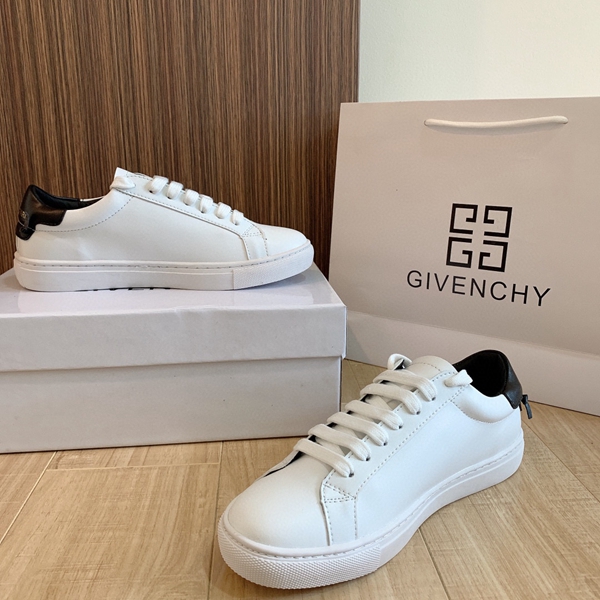 ブランド激安靴着用イメージ